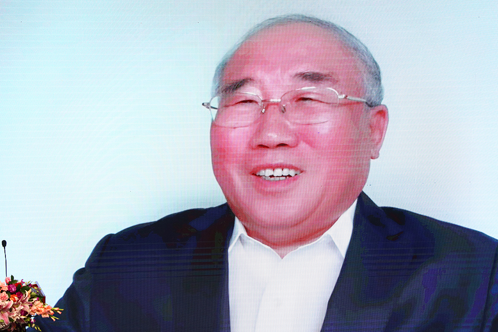 20220416-北京K8凯发平台娱乐招商官方网站第二届“清华之友-解振华能源环境奖学金”颁奖仪式举行-嘉艺摄影-解振华校友线上参会3.jpg