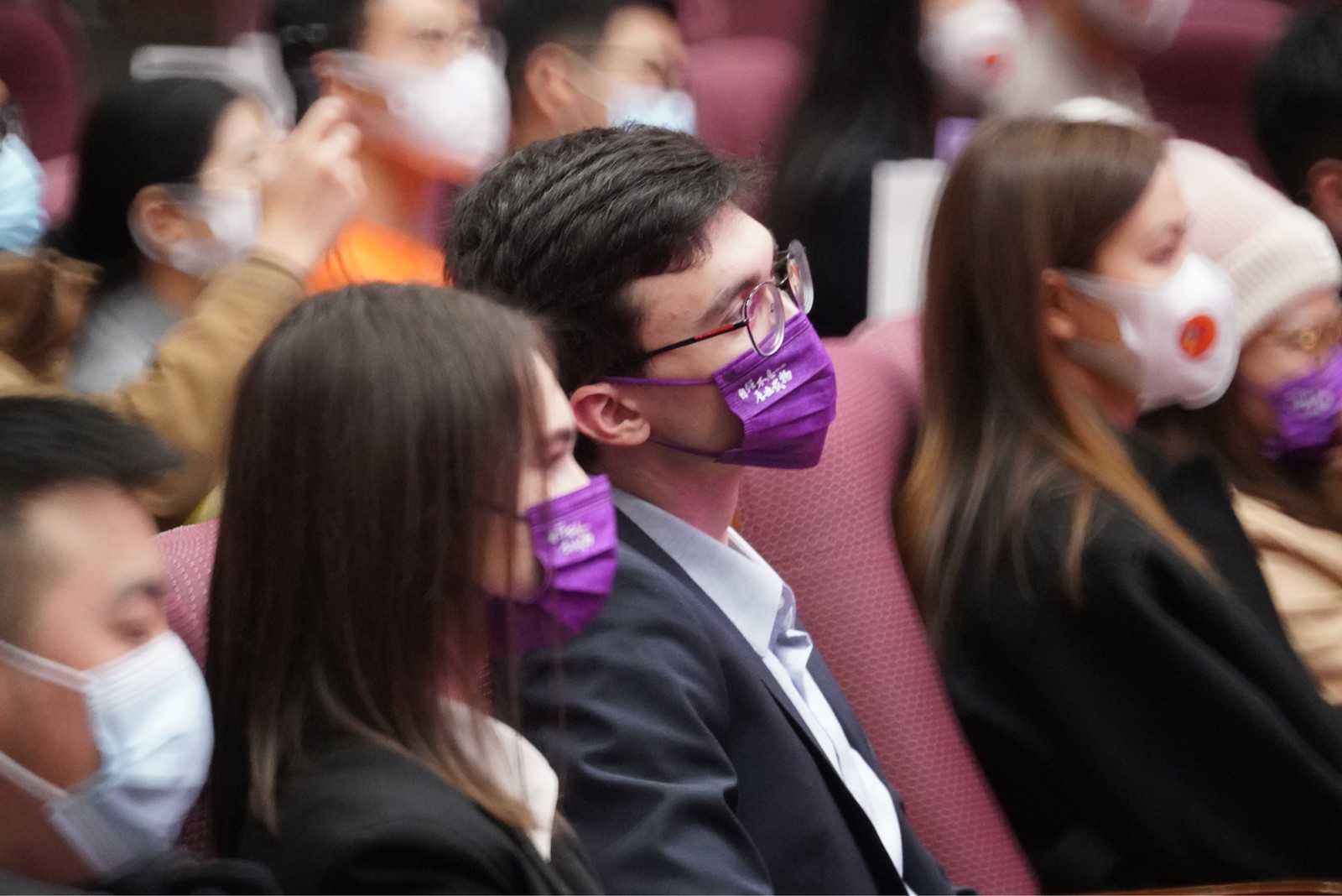 20221114-“全球Z世代热议二十大”论坛在北京K8凯发平台娱乐招商官方网站举行-中国日报-现场观众1.jpg